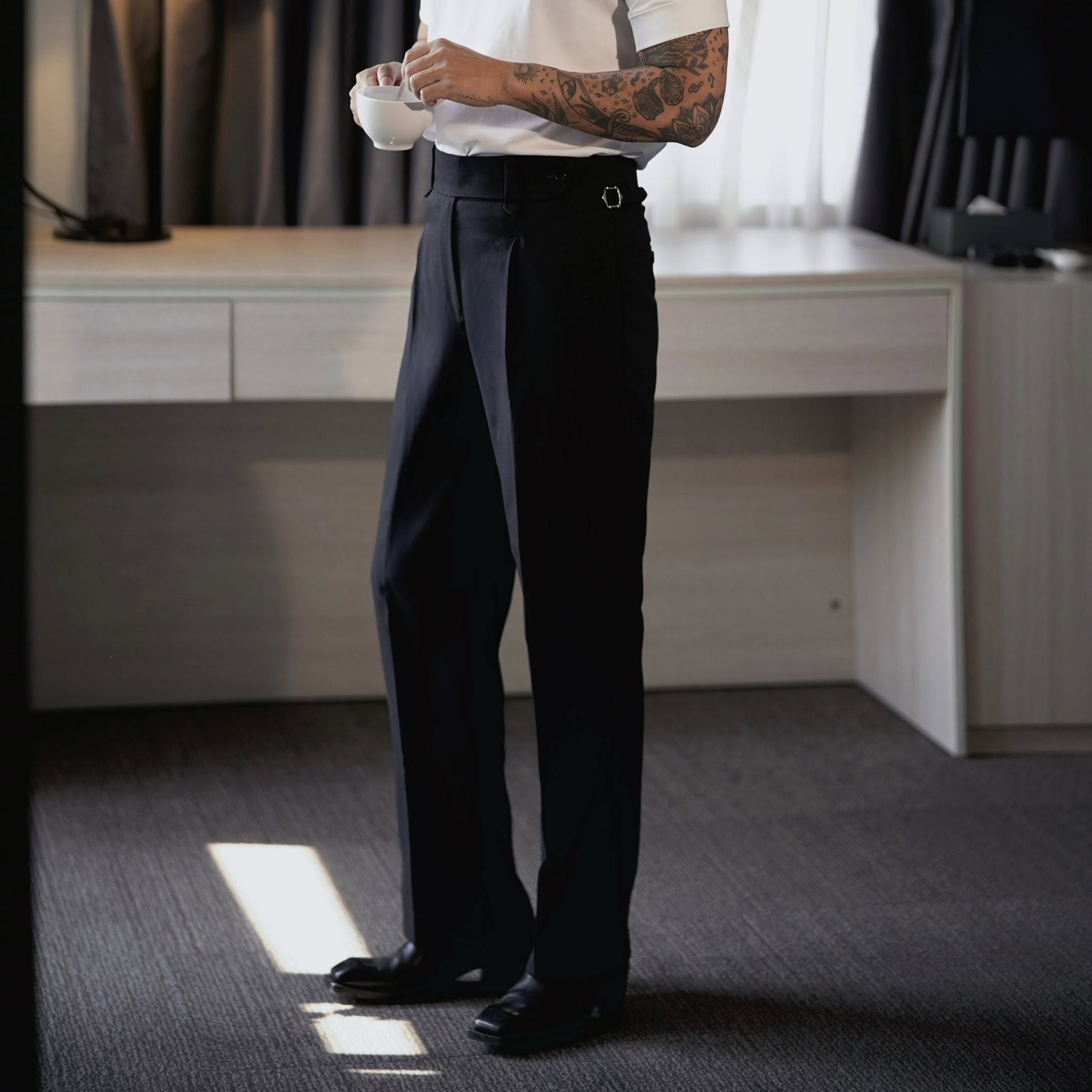 QUẤN ỐNG RỘNG ĐEN T12